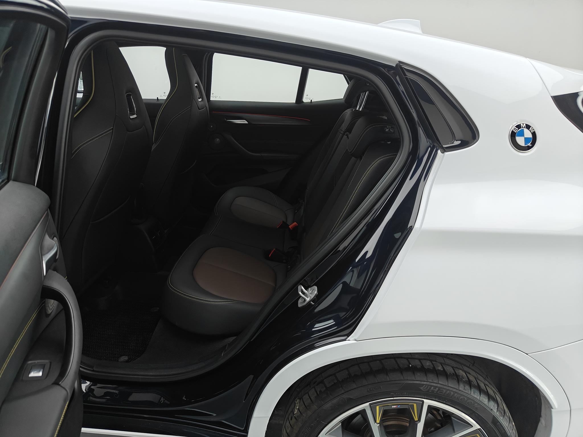 BMW X2 Раздел 2023 sDrive25i Bright Edition – фото 13