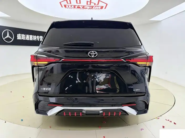 Granvia 2024 Model Intelligent Hybrid 2.5L 2WD Deluxe Edition – фото 5