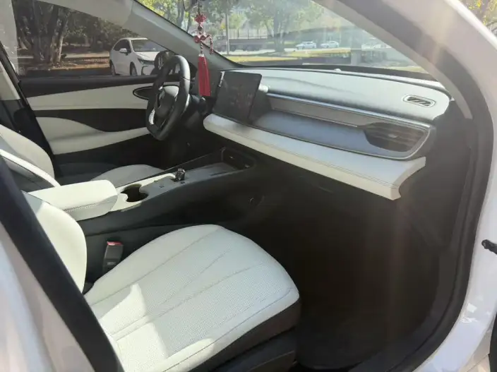 BYD Seal 05DM 2025 Model Smart Driving Edition DM-i 55KM Luxury Model – фото 8
