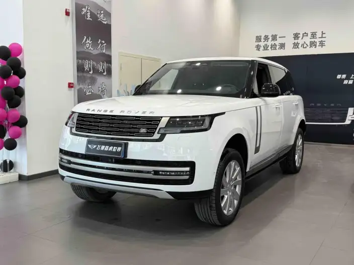 Range Rover 2023 Model 3.0 L6 400PS Shengshi VII seat Extended Edition – фото 1