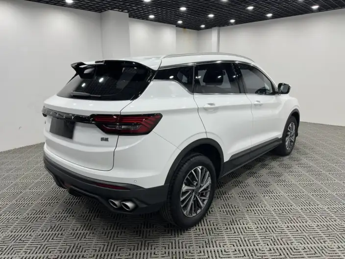 Geely Binyue 2021 Model 240T Manual Gold Edition – фото 6