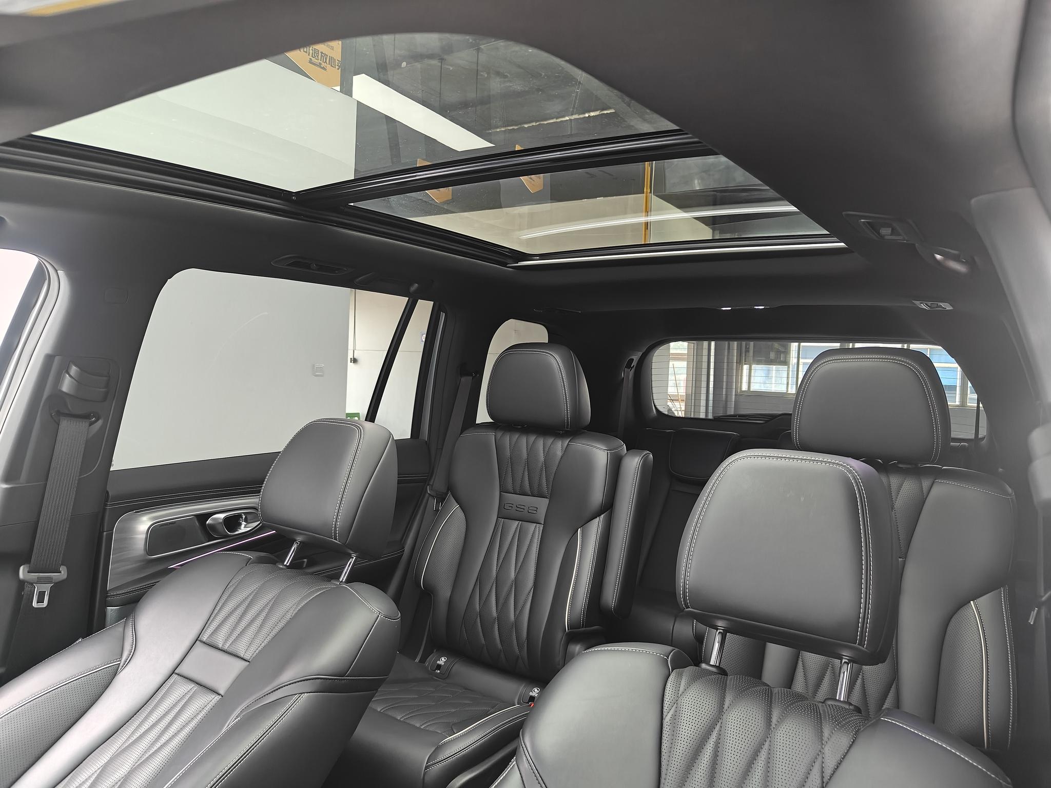 Land Rover Discovery Sport Модель 2019 года 240PS SE Edition Dynamic National V – фото 14