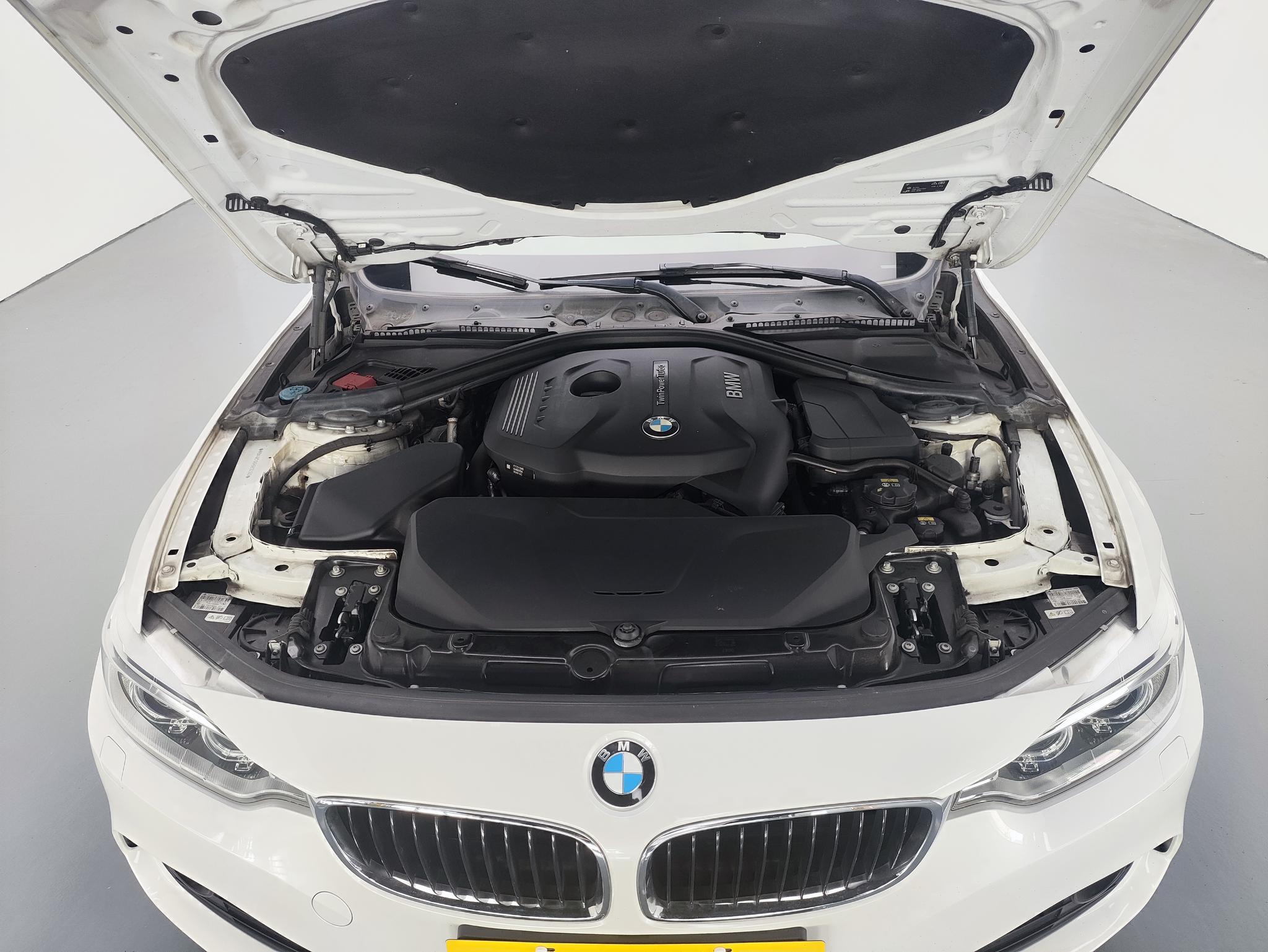 BMW 4 Series 2016 модификация 420i Gran Coupe Dynamic – фото 17