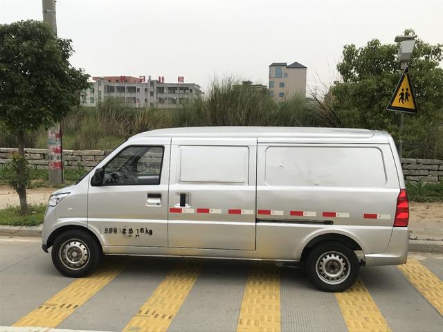 WULING EV 50 2021 Van Logistics Truck Bochuang Penghui 43.2kWh Huichuan 2 Generation Electric Control – фото 8