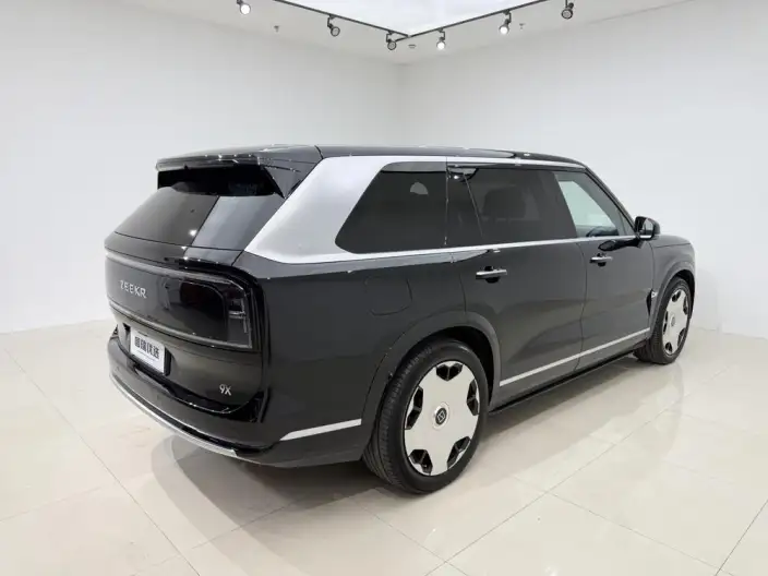 ZEEKR 9X 2025 Model Ultra Edition 70kWh VI seat – фото 6