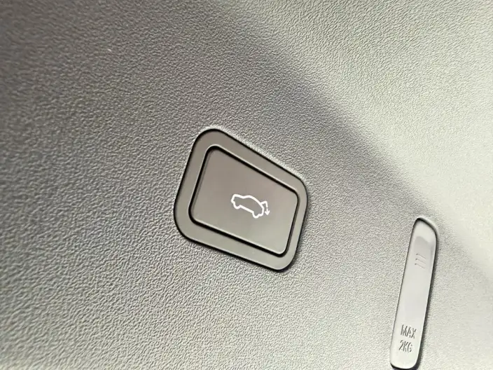 ZEEKR 9X 2025 Model Ultra Edition 70kWh VI seat – фото 7