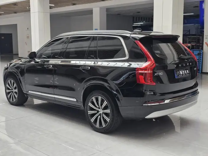 Volvo XC90 2022 Model B6 Smart Elegance Deluxe Edition 7 seat – фото 4