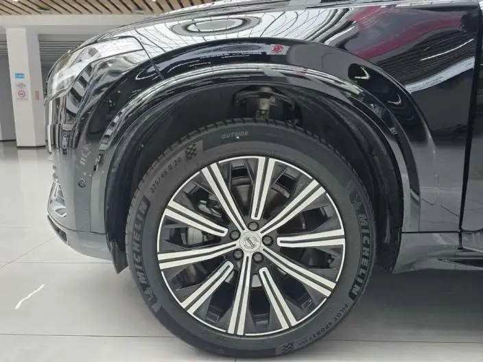 Volvo XC90 2022 Model B6 Smart Elegance Deluxe Edition 7 seat – фото 10