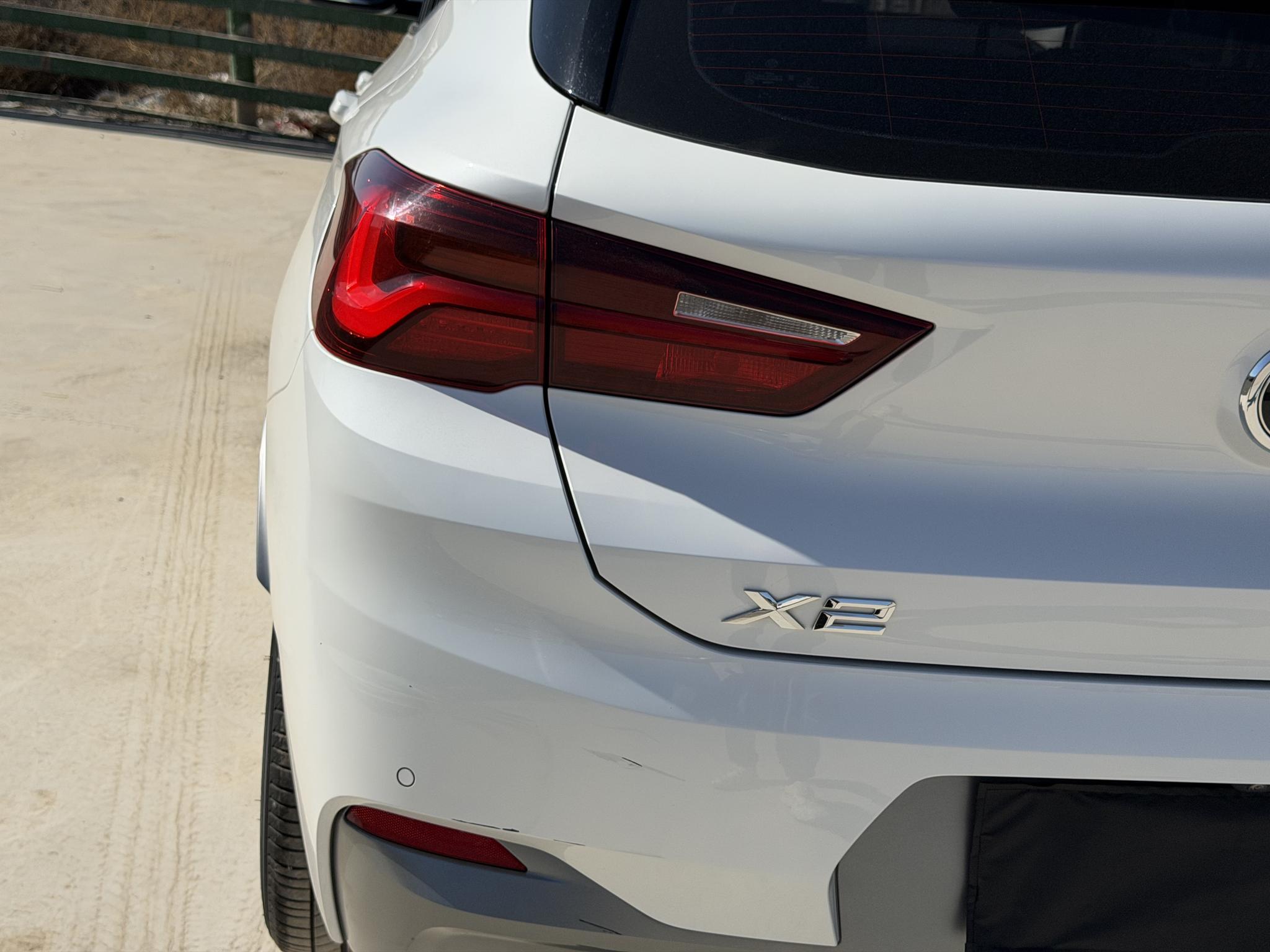BMW X2 Раздел 2023 sDrive25i M O f f -road Set – фото 16