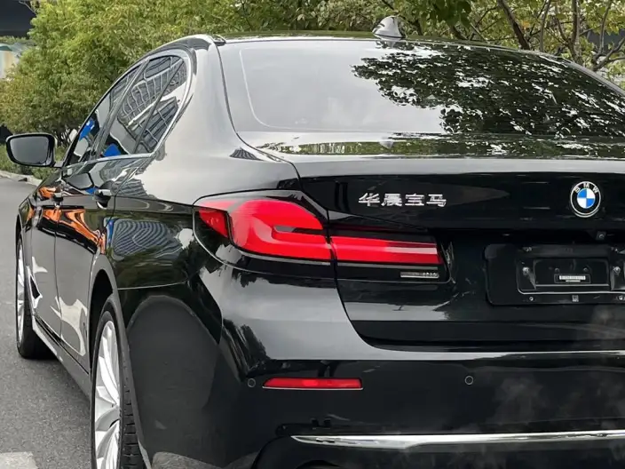 BMW 5 Series 2022 Model Facelift 525Li Luxury Set – фото 7