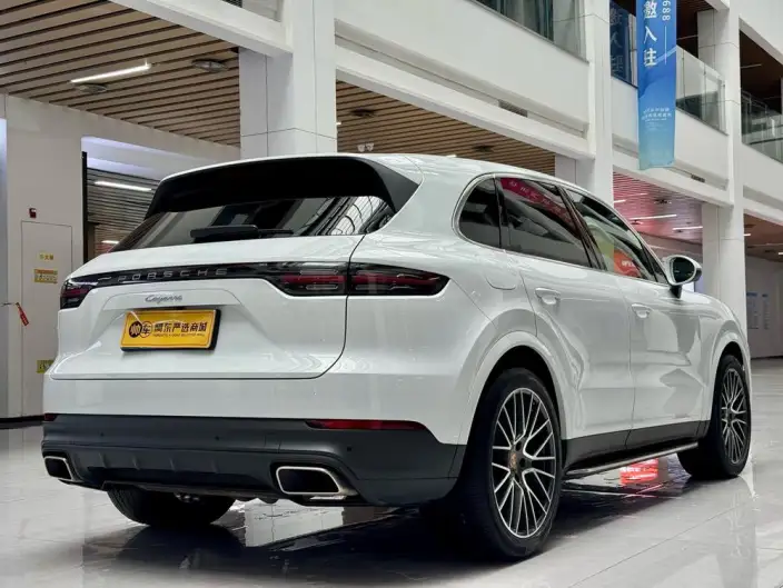 Cayenne 2019 Model Cayenne 3.0T – фото 6