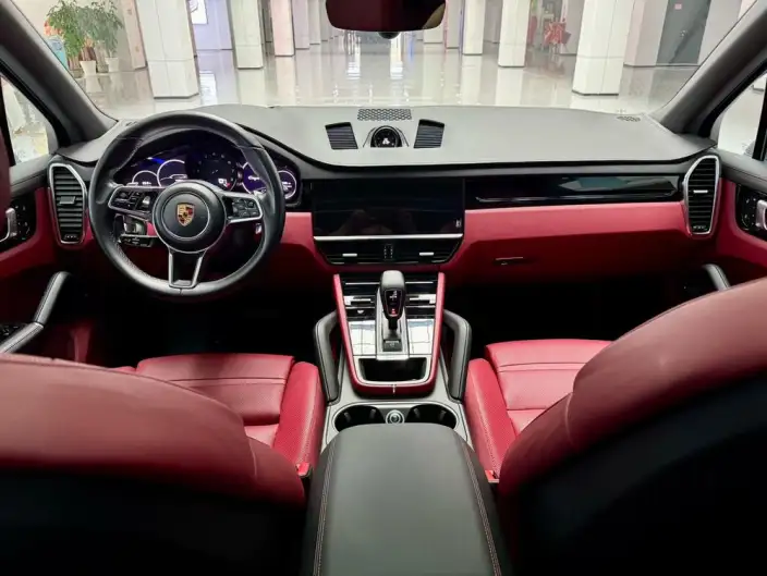 Cayenne 2019 Model Cayenne 3.0T – фото 8