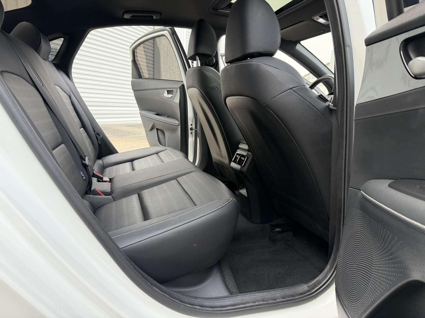 Kia K3 Раздел 2023 1.4T DCT Deluxe Edition – фото 14