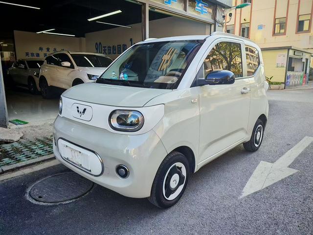 Wuling Hongguang MINI EV 2024 модификация 170km Lithium Iron Phosphate – фото 1