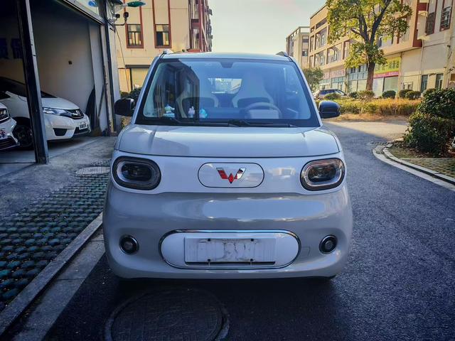 Wuling Hongguang MINI EV 2024 модификация 170km Lithium Iron Phosphate – фото 2