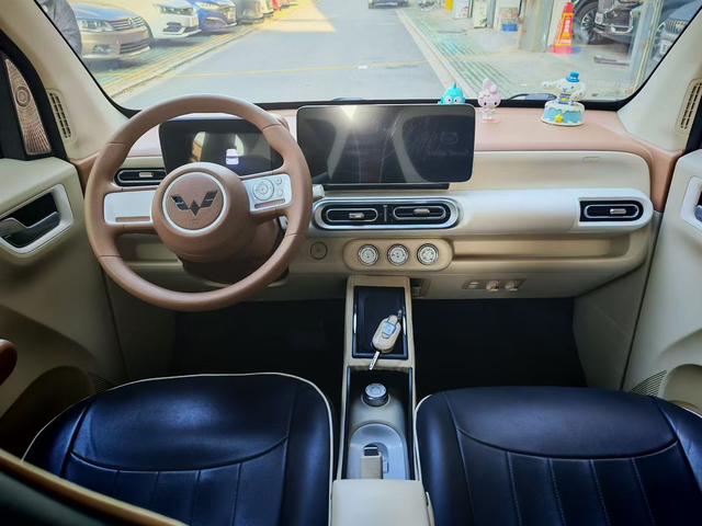 Wuling Hongguang MINI EV 2024 модификация 170km Lithium Iron Phosphate – фото 4