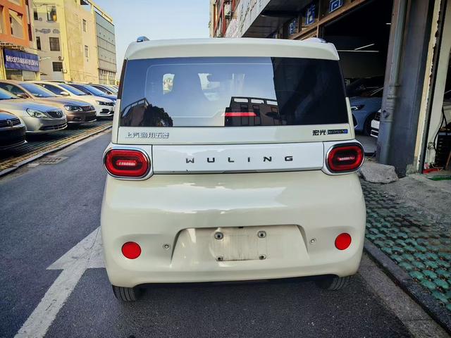 Wuling Hongguang MINI EV 2024 модификация 170km Lithium Iron Phosphate – фото 8