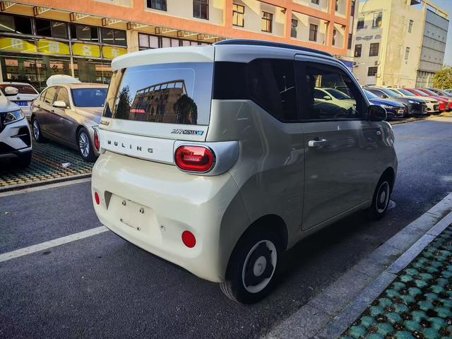 Wuling Hongguang MINI EV 2024 модификация 170km Lithium Iron Phosphate – фото 9