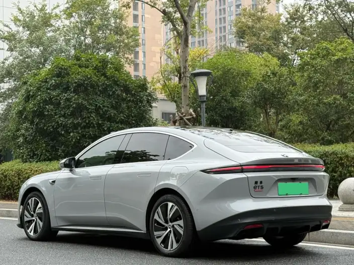 NIO ET5 2024 Model 75kWh – фото 5
