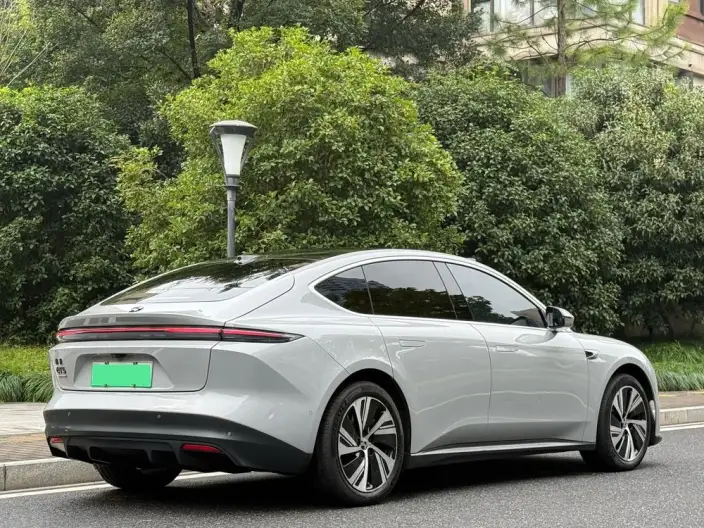 NIO ET5 2024 Model 75kWh – фото 7