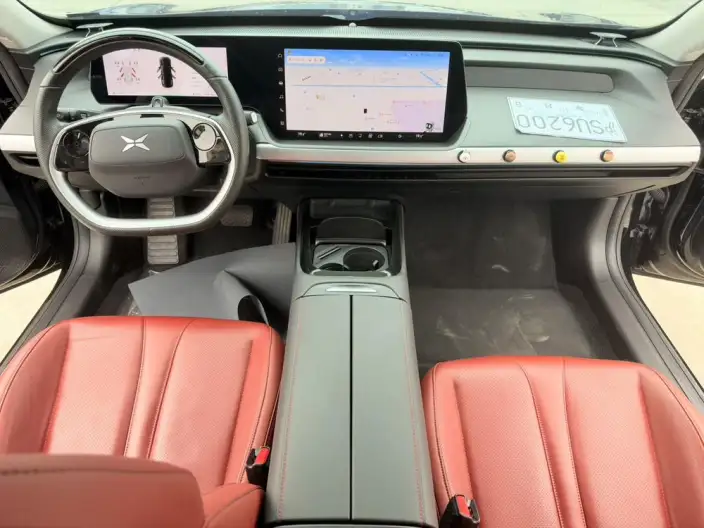 XPeng P7 2022 Model 625E – фото 7