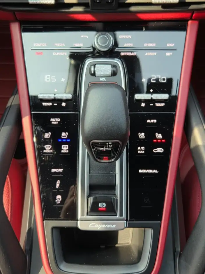 Cayenne 2019 Model Cayenne 3.0T – фото 8