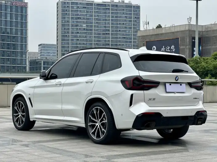 BMW X3 2022 Model xDrive30i Leading Model M Night Set – фото 4