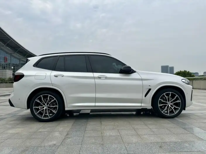BMW X3 2022 Model xDrive30i Leading Model M Night Set – фото 7