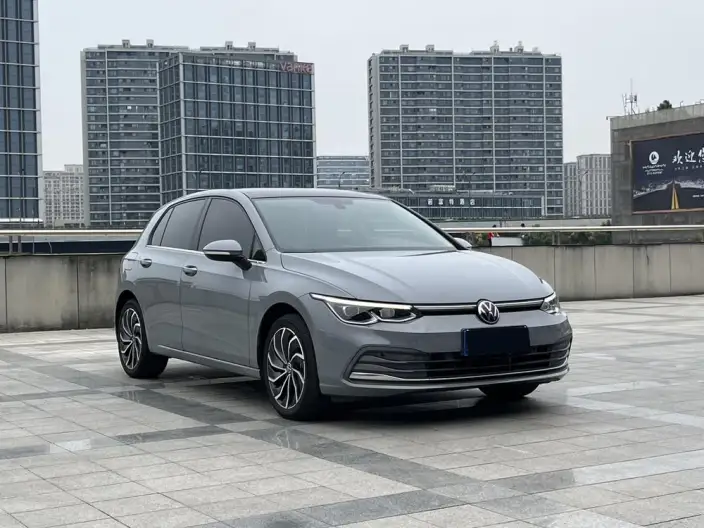 Volkswagen Golf 2021 Model 280TSI DSG Pro – фото 3