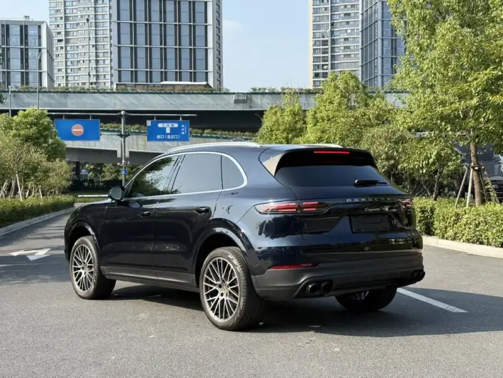 Cayenne 2019 Model Cayenne 3.0T – фото 4