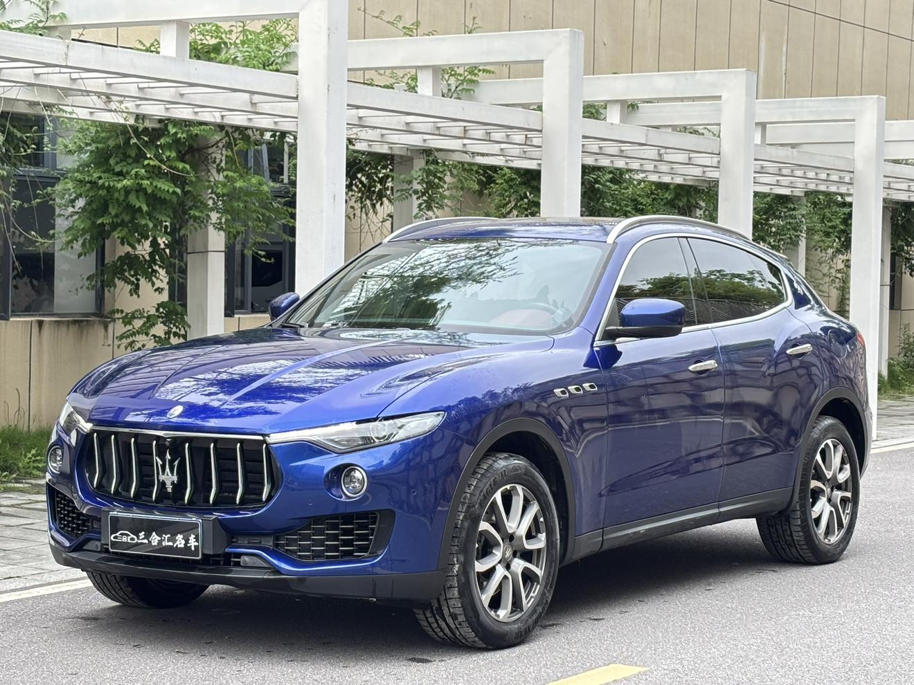 Maserati Levante 2018 3.0T 350Hp Classic – фото 1