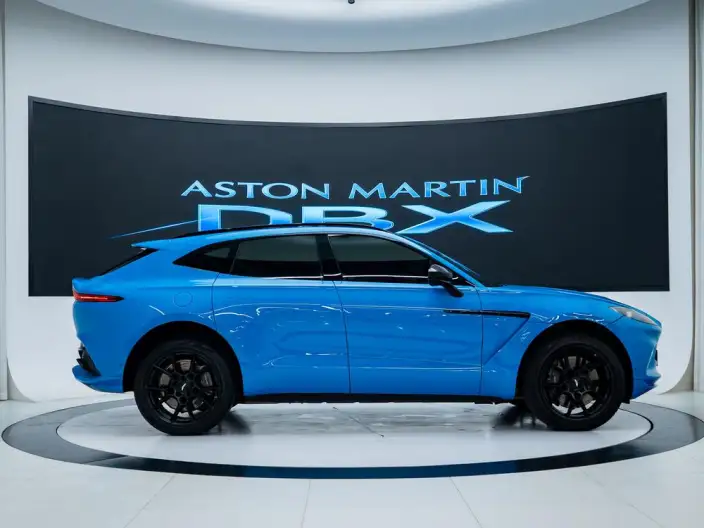 Aston Martin DBX 2022 Model 3.0T STRAIGHT SIX – фото 6