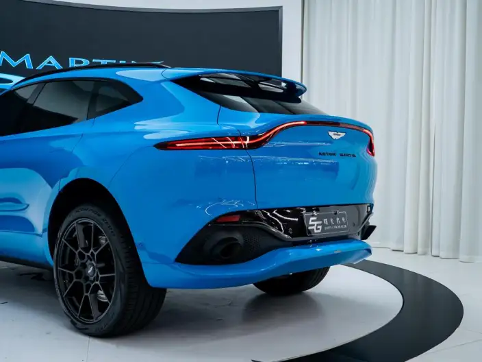 Aston Martin DBX 2022 Model 3.0T STRAIGHT SIX – фото 7