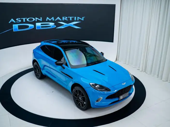 Aston Martin DBX 2022 Model 3.0T STRAIGHT SIX – фото 8