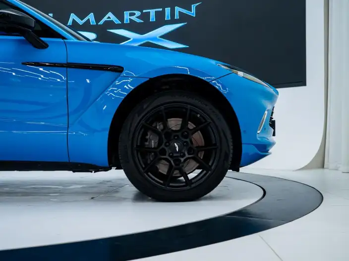 Aston Martin DBX 2022 Model 3.0T STRAIGHT SIX – фото 10