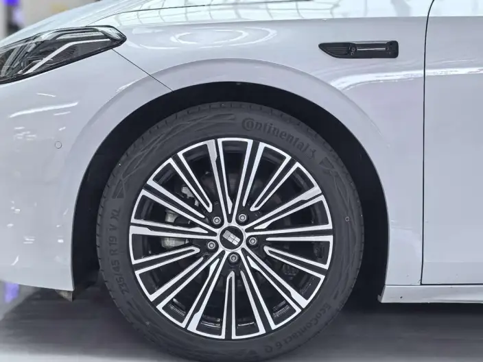Geely Galaxy A7 EM 2025 Model 150km Galaxy Edition – фото 9