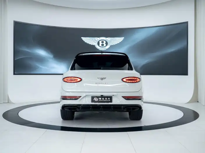 Bentayga 2022 Model 4.0T V8 S