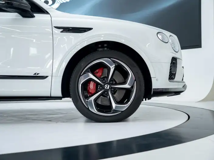 Bentayga 2022 Model 4.0T V8 S – фото 8