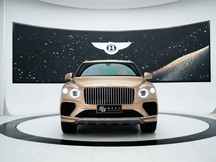 Bentayga 2024 Model 4.0T V8 Long wheelbase Edition