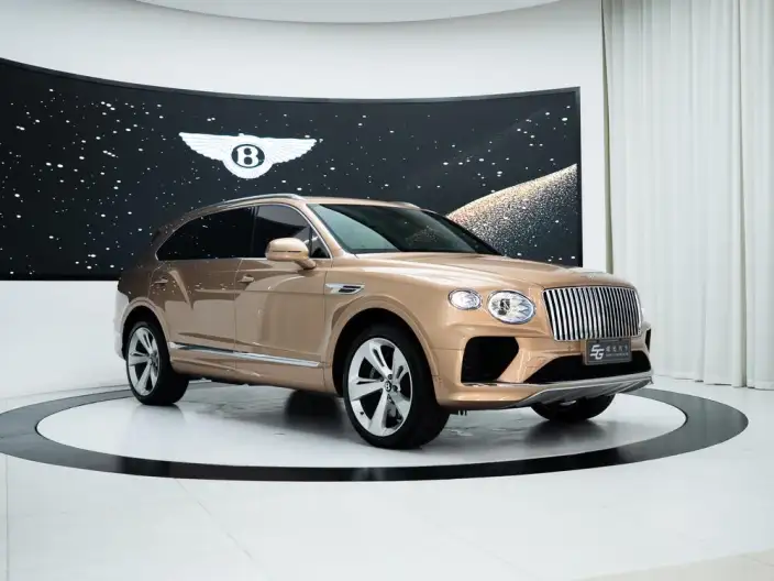 Bentayga 2024 Model 4.0T V8 Long wheelbase Edition