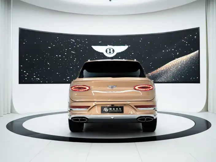 Bentayga 2024 Model 4.0T V8 Long wheelbase Edition