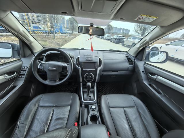 D-MAX 2015 модификация 2.5T 4WD автоматическое Chao Luxury 4JK1 – фото 8