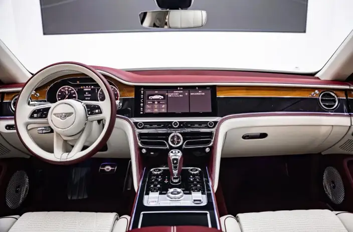 Continental Flying Spur 2022 Model 6.0T W12 Standard Edition – фото 7