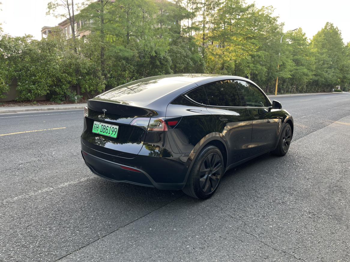 Tesla Model Y 2023 RWD – фото 5