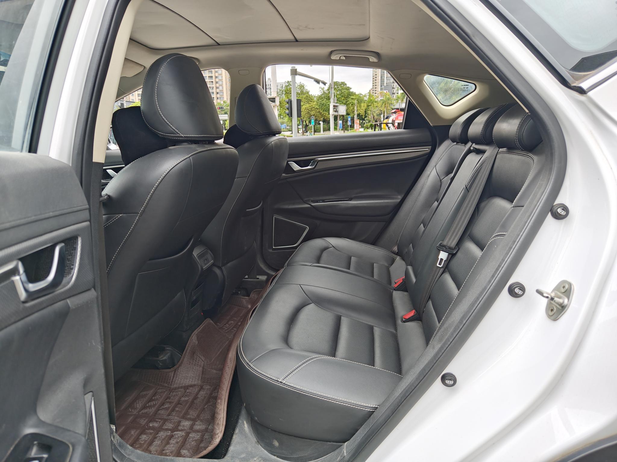Geely Emgrand GS Модель 2018 года Sports Edition 1.8L автоматическое Ling Shang тип – фото 6