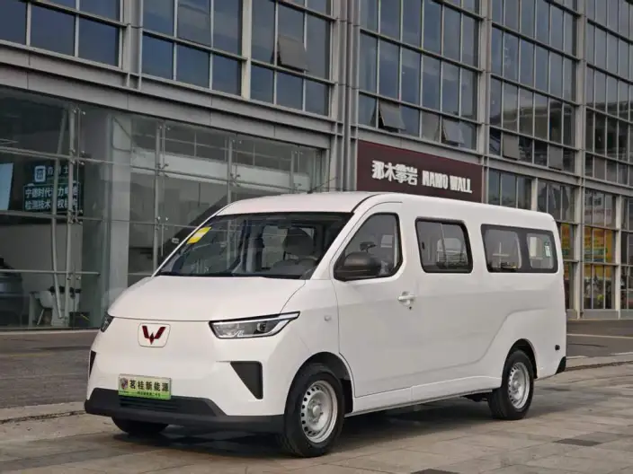 Wuling Yangguang 2026 Model 440km Passenger car Edition Comfort Model 6 seat – фото 1