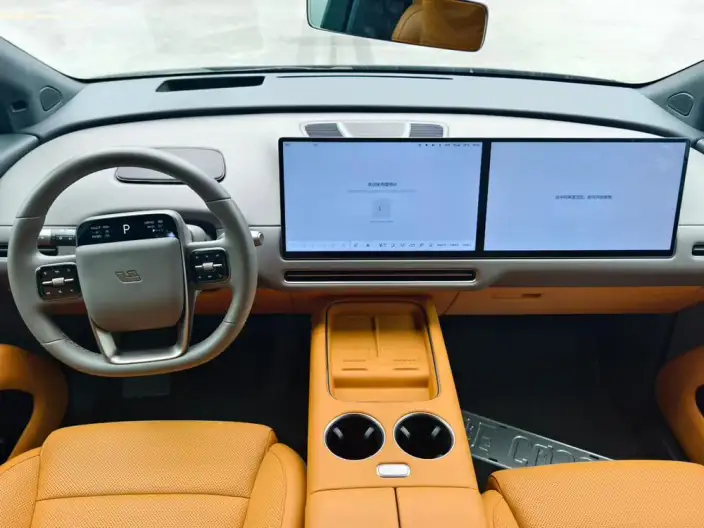 Li Auto i8 2025 Model Standard Edition – фото 8