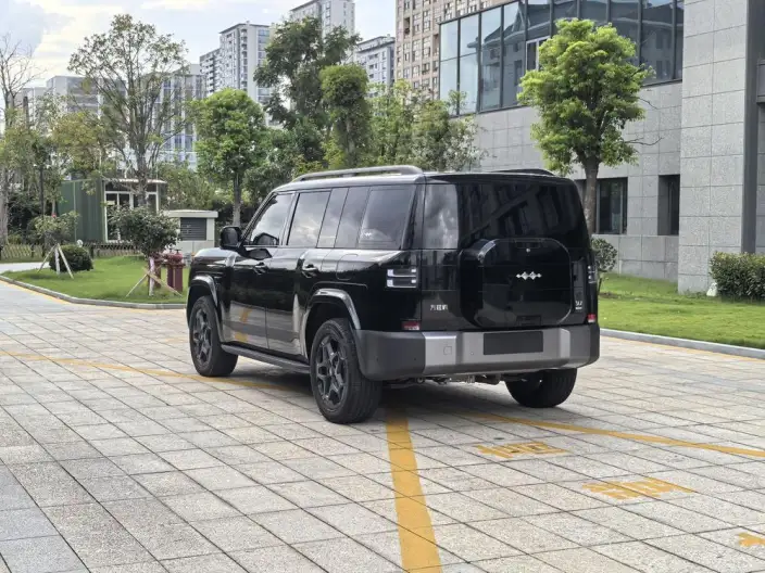 Titan 7 PHEV 2025 Model 190KM 4WD Ultra Edition – фото 4