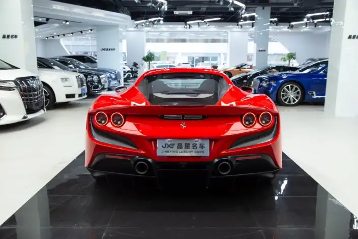 Ferrari F8 2019 Model Tributo 3.9T V8 – фото 6