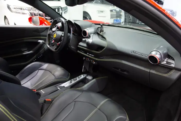 Ferrari F8 2019 Model Tributo 3.9T V8 – фото 8